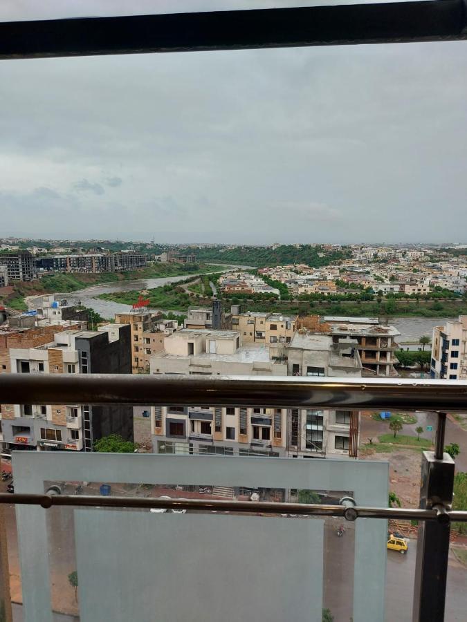 The River View Apartment ラーワルピンディー エクステリア 写真